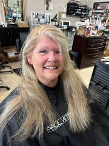 Salon Uptown Downtown photo 24