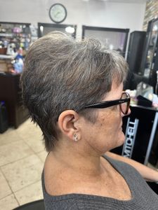 Salon Uptown Downtown photo 30