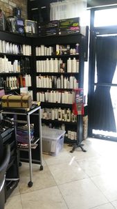 Salon Uptown Downtown photo 35