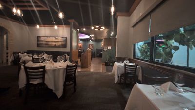 enRich Bistro photo 2