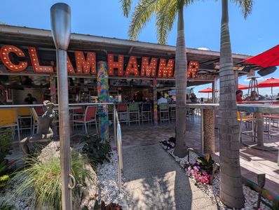 Circles Waterfront Restaurant photo 10