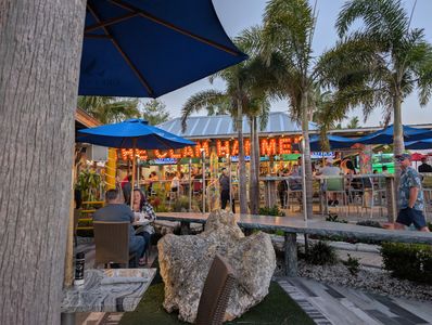 Circles Waterfront Restaurant photo 31