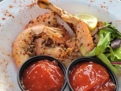 Circles Waterfront Restaurant photo 33