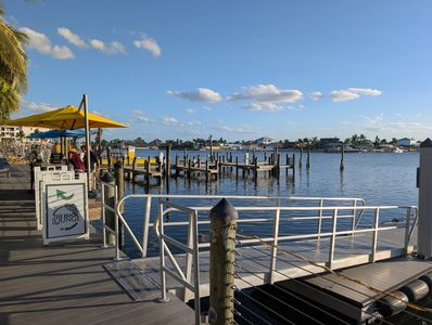 Circles Waterfront Restaurant photo 43