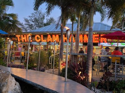 Circles Waterfront Restaurant photo 46