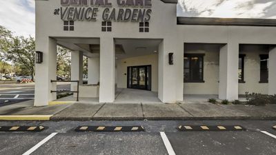 Dental Care at Venice Gardens photo 20