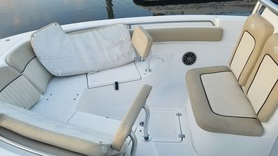 Freedom Boat Club – Ruskin: Antigua Cove photo 17