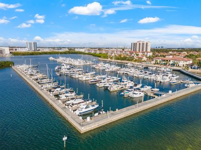 Westshore Yacht Club Marina