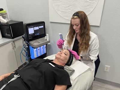 The Aesthetics Lounge and Spa Venice photo 15