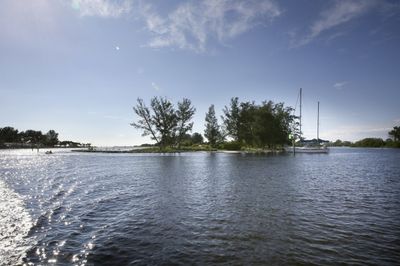 Freedom Boat Club – Venice Marine Max photo 16
