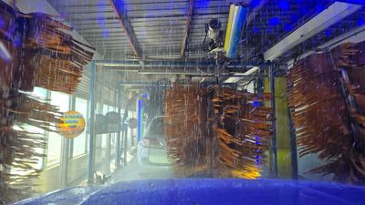 Sun & Suds Car Wash photo 39