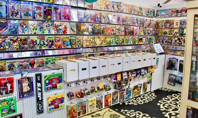 S&T Collectibles: Sports Cards/Memorabilia, Comic Books, Pokemon, MTG and More photo 5