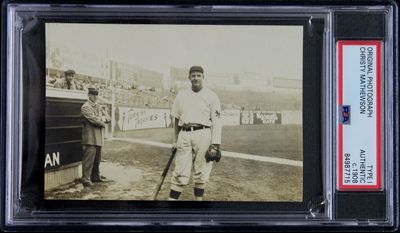 S&T Collectibles: Sports Cards/Memorabilia, Comic Books, Pokemon, MTG and More photo 34