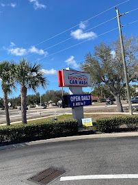 Lightning Fast Car Wash