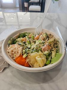 Pokehub Venice photo 4