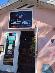 Harbor Bistro and Lounge photo 6