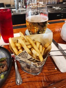 Harbor Bistro and Lounge photo 43