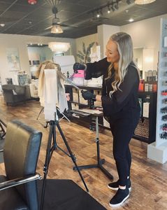 Salon Salon of AMI photo 15