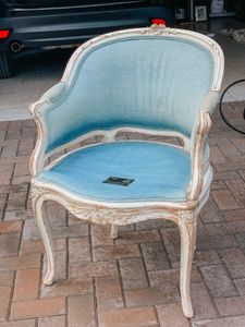 Upholstery & Slipcovers by Nora photo 14