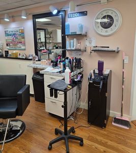 Teddi’s Place Hair Salon photo 42
