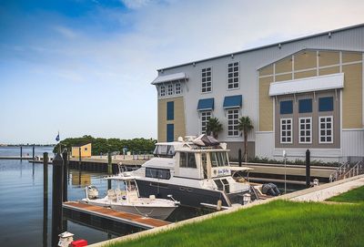 Safe Harbor Pier 77 photo 2