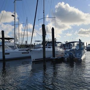 Safe Harbor Pier 77 photo 42