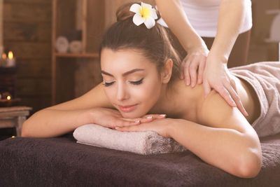Hot Stone Massage & Facial