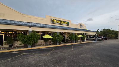 Mean Deans Local Kitchen photo 31