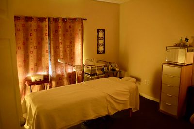 Essentials Massage & Facial of Bradenton photo 4
