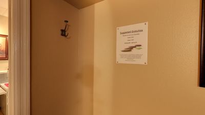 Essentials Massage & Facial of Bradenton photo 37