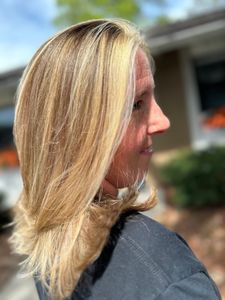 Dreaming Tree Hair Studio photo 31