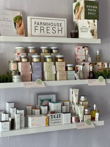 Fresh Facial Bar & Lash Lounge photo 5