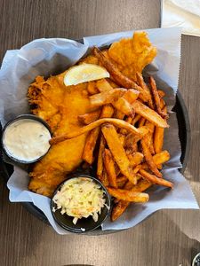 Tarpon Turtle Waterfront Grill & Marina photo 35