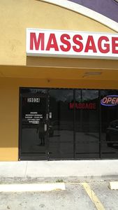 19 HEALTH SPA photo 2