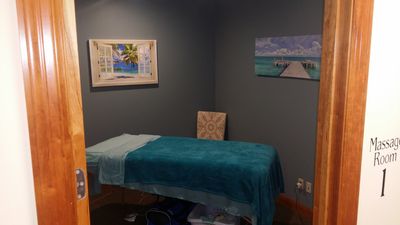 Strong Hands Massage photo 3