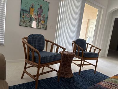 Alexandra’s Custom Upholstery photo 2