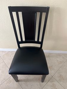 Alexandra’s Custom Upholstery photo 31