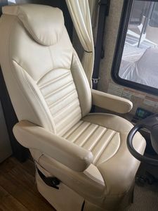 Land & Sea Interiors photo 9