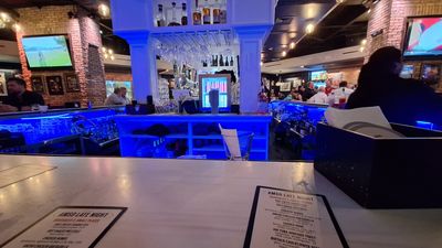 The Pointe Marina at Harbour Island